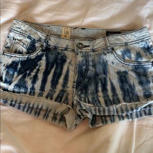 Volcom tie-dye Jean shorts